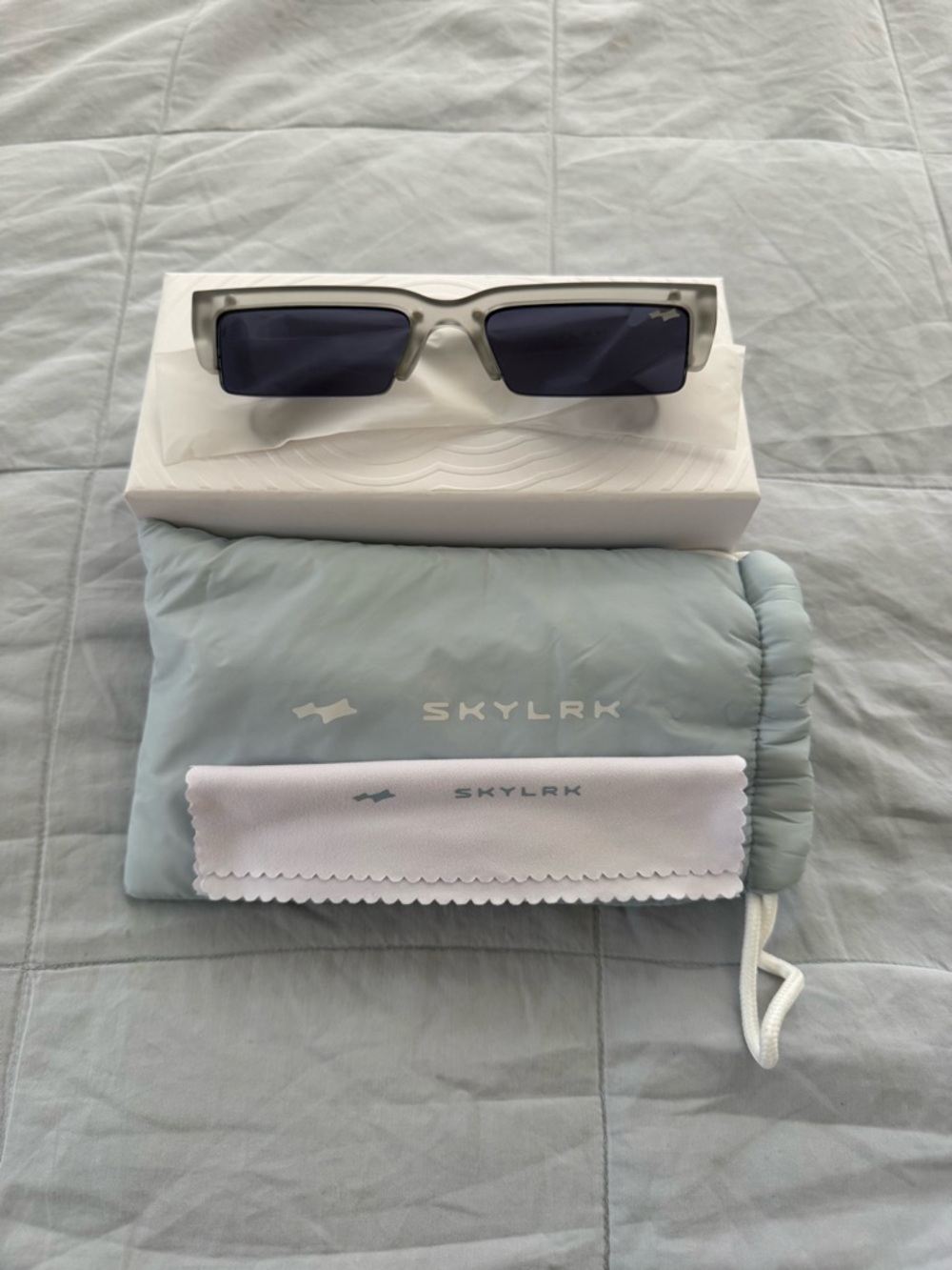 NEW Justin Bieber Coachella 2026 SKYLRK Exclusive Slim Shades Rare Color Way